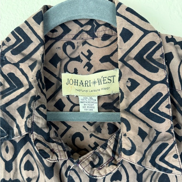 Johari West Short Sleeve Tie Die Hawaiian Button Up Shirt XL‎ - Picture 5 of 12